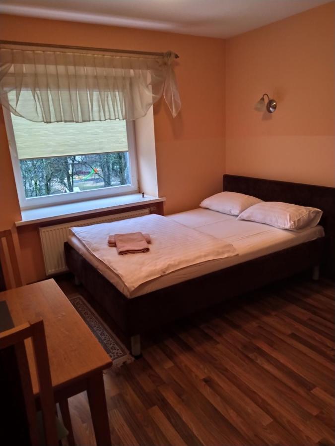 Auksine Avis Bed & Breakfast Vilnius Luaran gambar